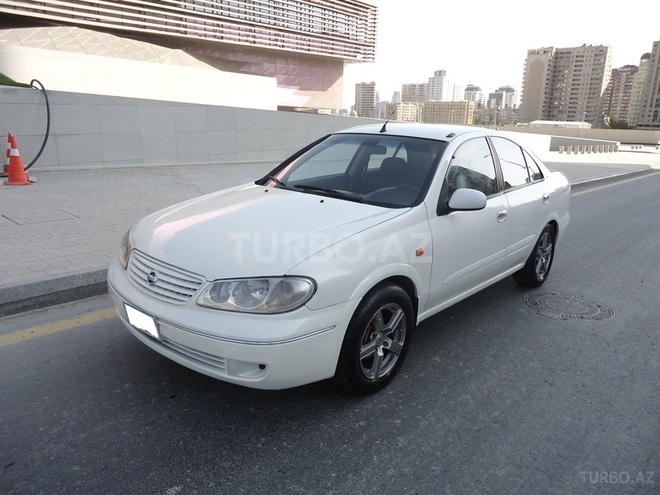 Nissan Sunny 2004, 167,876 km - 1.6 l - Bakı