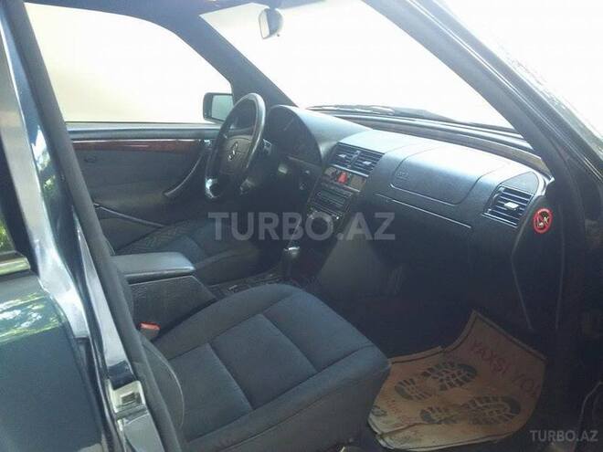 Mercedes C 240 2000, 240,000 km - 2.4 l - Bakı