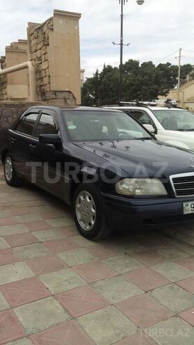 Mercedes C 180 1995, 200,000 km - 1.8 l - Bakı