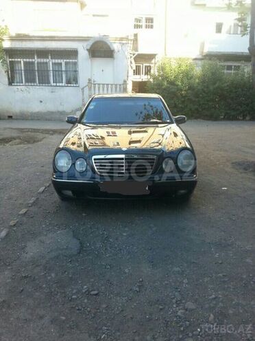 Mercedes E 280 2000, 191,065 km - 2.8 l - Gəncə
