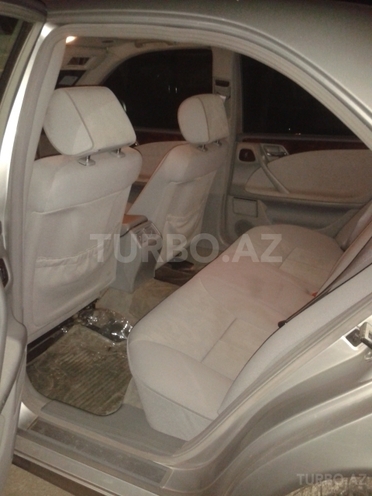 Mercedes E 220 2000, 209,615 km - 2.2 l - Bakı