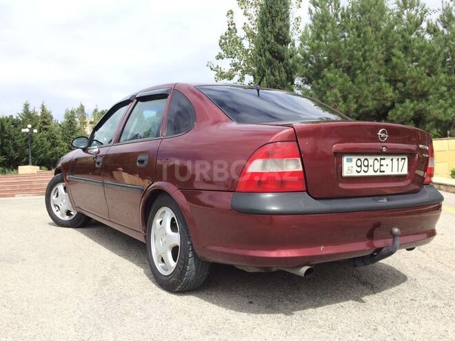 Opel Vectra 1999, 323,000 km - 1.6 l - Bakı