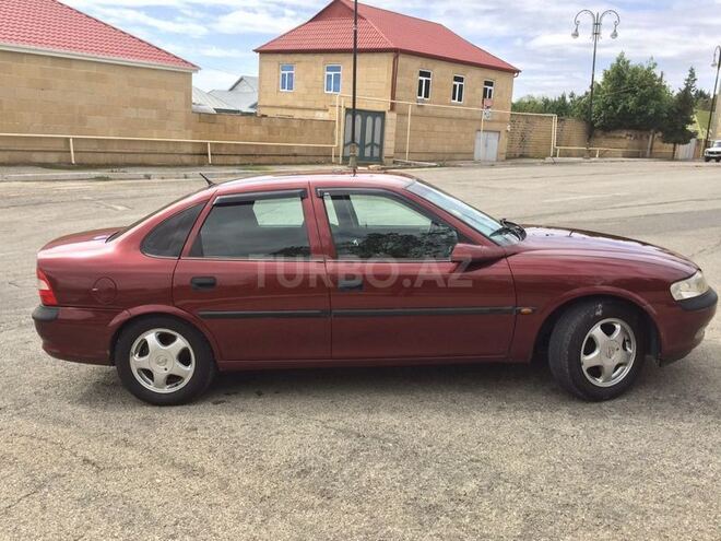 Opel Vectra 1999, 323,000 km - 1.6 l - Bakı