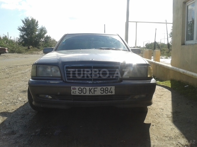 Mercedes C 240 1998, 2,599 km - 2.4 л - Bakı