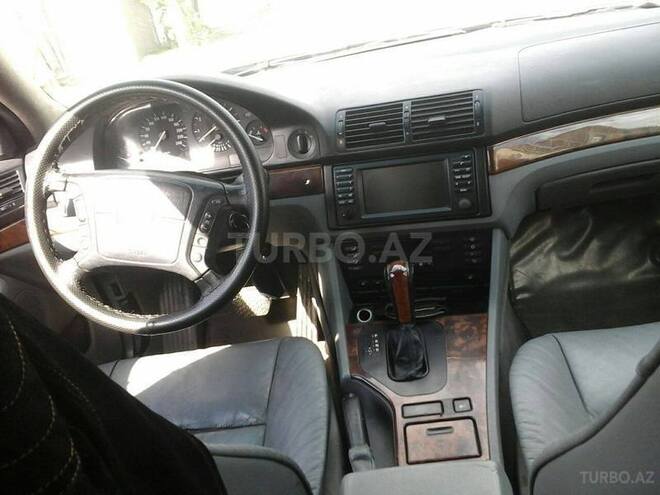 BMW 528 1997, 295,000 km - 2.8 l - Bakı