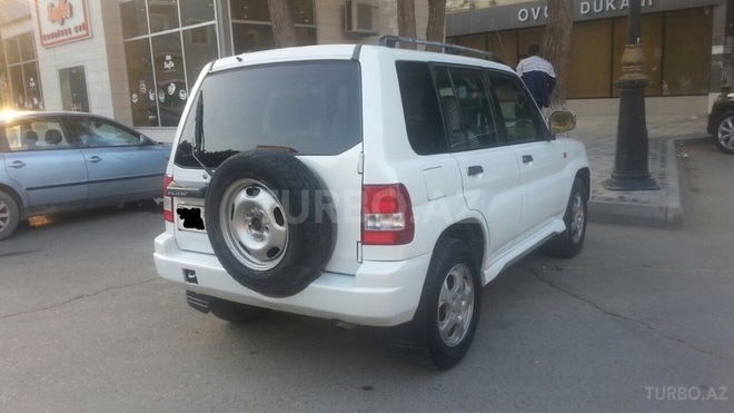Mitsubishi Pajero io 2000, 190,001 km - 2.0 л - Sumqayıt