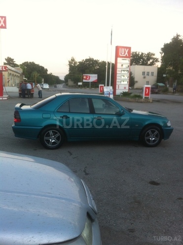 Mercedes C 180 1998, 250,000 km - 0.2 л - Xudat