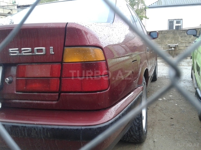 BMW 520 1993, 421,365 km - 2.0 л - Bakı