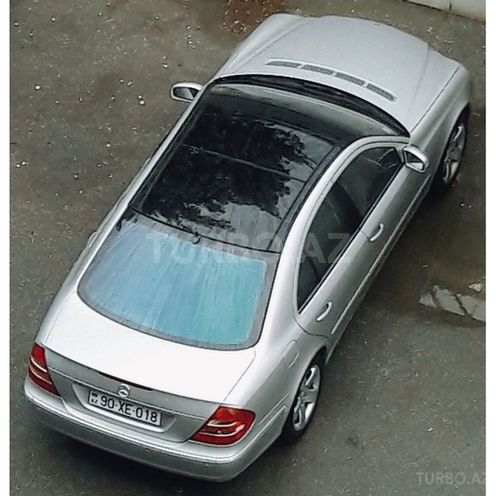 Mercedes E 320 2004, 144,000 km - 3.2 l - Bakı
