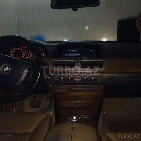 BMW 745 2001, 186,000 km - 4.4 l - Bakı
