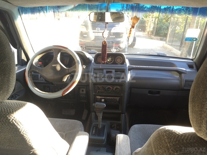 Mitsubishi Pajero 1993, 210,000 km - 3.0 л - Gəncə