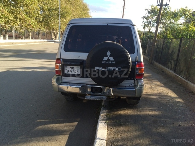 Mitsubishi Pajero 1993, 210,000 km - 3.0 л - Gəncə