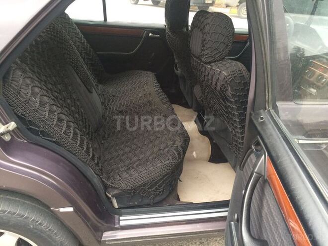Mercedes E 200 1991, 241,000 km - 2.0 l - Bakı