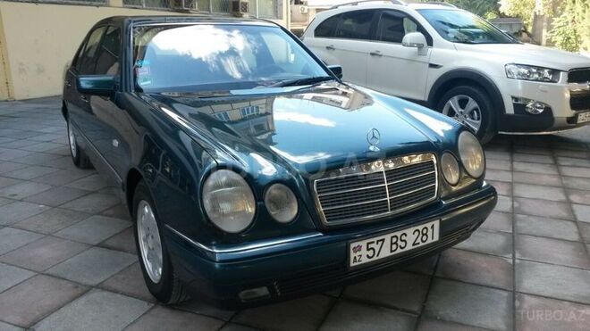 Mercedes E 200 1998, 167,000 km - 2.0 l - Mingəçevir