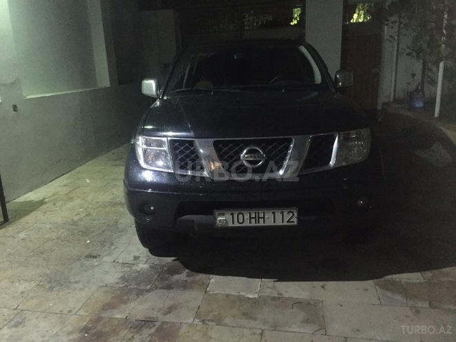 Nissan Navara 2013, 102,000 km - 2.5 l - Bakı