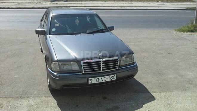 Mercedes C 180 1995, 370,000 km - 1.8 л - Bakı