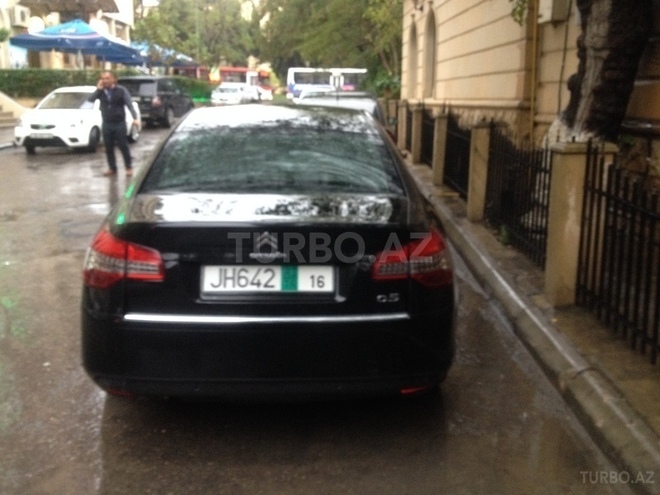 Citroen C5 2013, 55,000 km - 1.6 l - Bakı