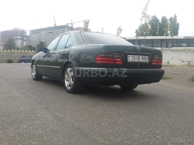 Mercedes E 320 1996, 289,000 km - 3.2 л - Bakı