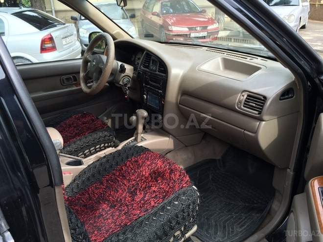 Nissan Pathfinder 2003, 198,000 km - 3.5 l - Bakı