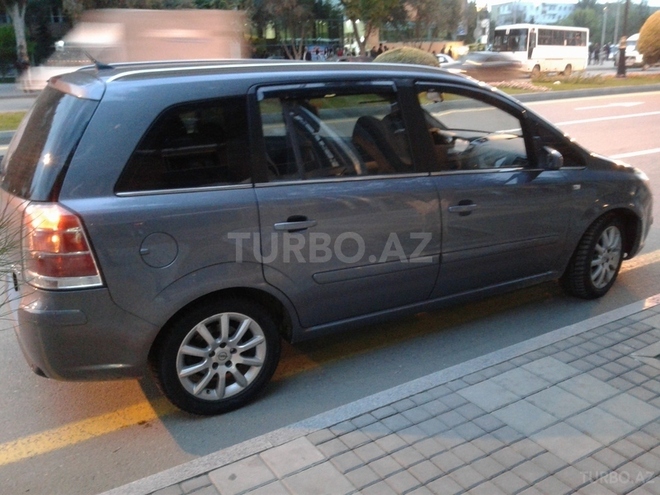 Opel Zafira 2007, 170,000 km - 2.2 l - Sumqayıt