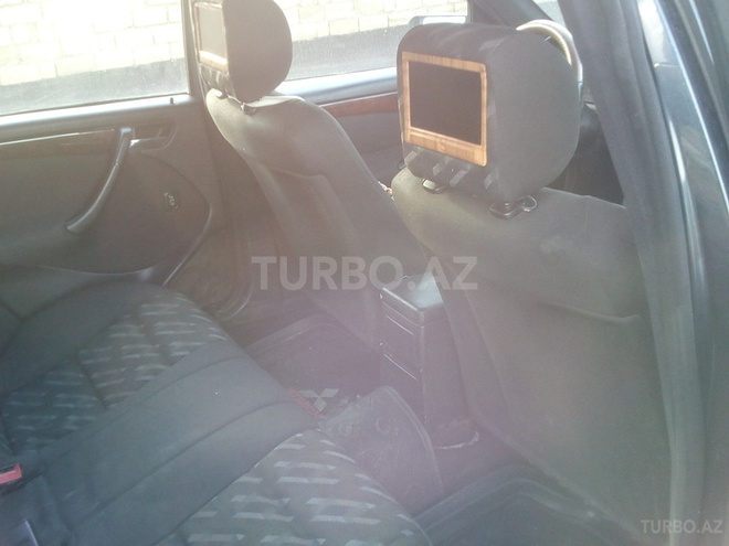 Mercedes C 220 1999, 212,000 km - 2.2 l - Bakı