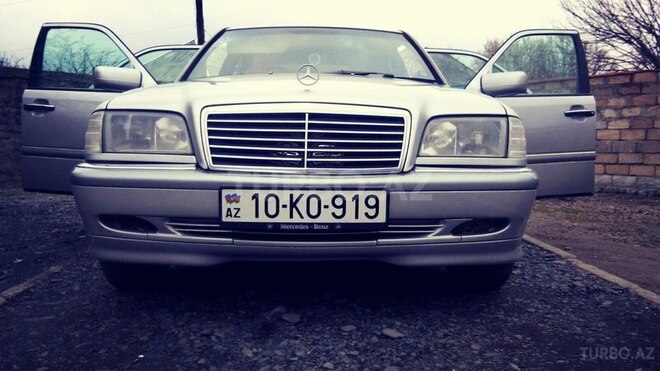 Mercedes C 180 1998, 310,000 km - 1.8 l - Zaqatala