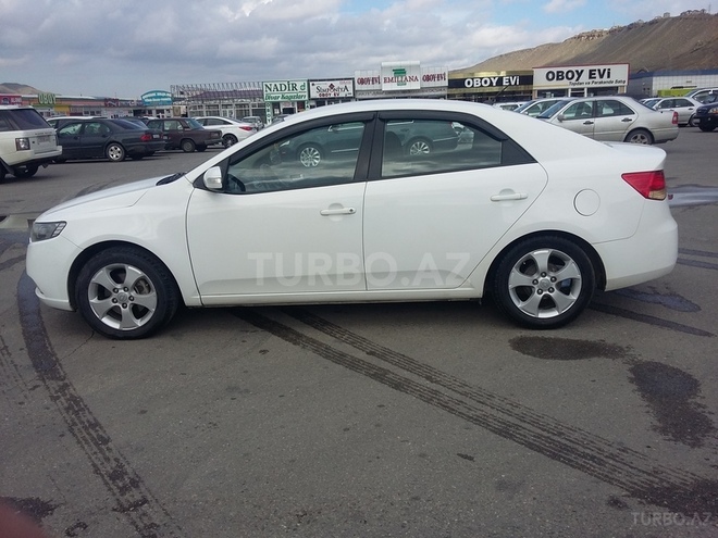 Kia Cerato 2010, 193,000 km - 1.6 л - Bakı