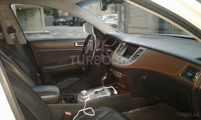 Hyundai Genesis 2010, 113,000 km - 3.8 l - Bakı