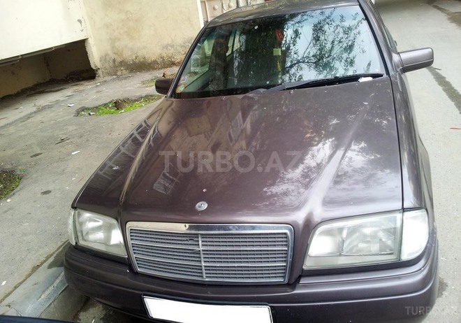 Mercedes C 180 1995, 330,000 km - 1.8 l - Bakı