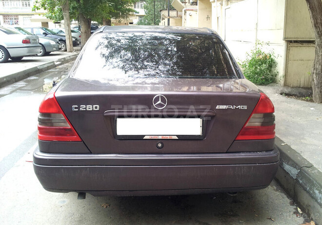 Mercedes C 180 1995, 330,000 km - 1.8 l - Bakı