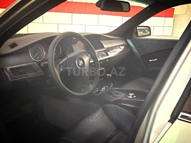 BMW 530 2004, 350,000 km - 0.3 l - Bakı