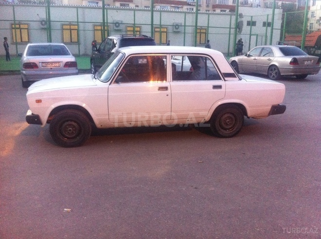LADA (VAZ) 2107 2007, 124,000 km - 1.6 л - Sumqayıt