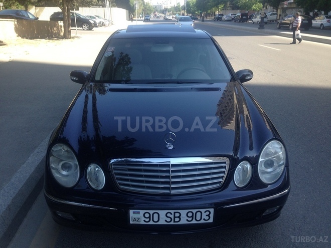 Mercedes E 240 2003, 172,000 km - 1,291.2 л - Bakı