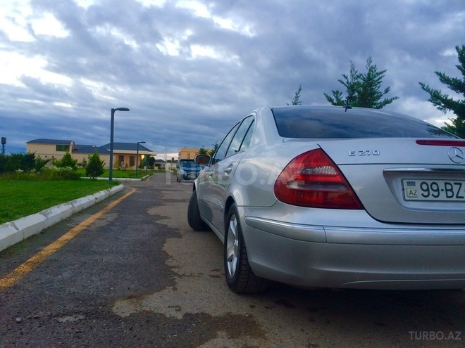 Mercedes E 270 2002, 320,000 km - 2.7 l - Cəlilabad