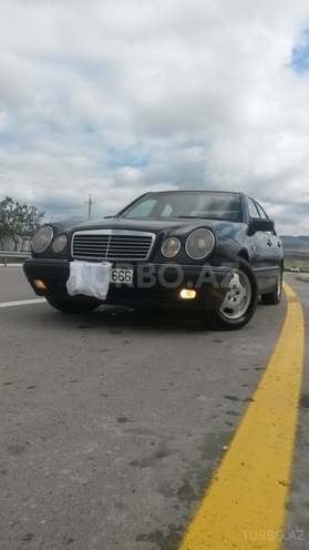 Mercedes E 230 1996, 392,891 km - 2.3 l - Şamaxı