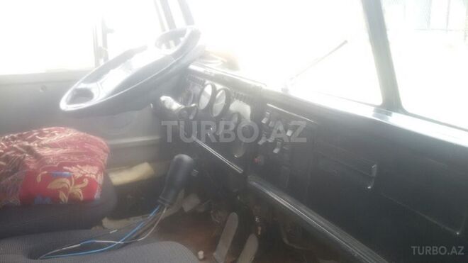 KamAz 53212 1990, 600,000 km - 11.0 л - Quba