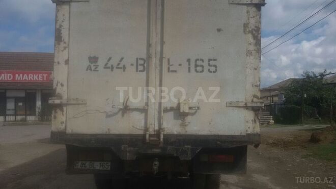 KamAz 53212 1990, 600,000 km - 11.0 л - Quba