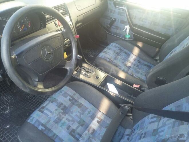 Mercedes C 180 1996, 250,000 km - 1.8 l - Bakı