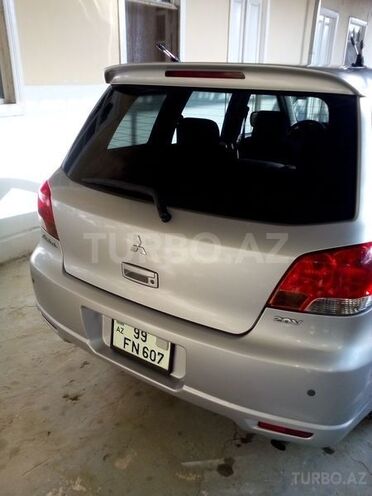 Mitsubishi Airtrek 2002, 300,000 km - 2.0 l - Bakı
