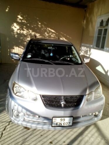 Mitsubishi Airtrek 2002, 300,000 km - 2.0 l - Bakı