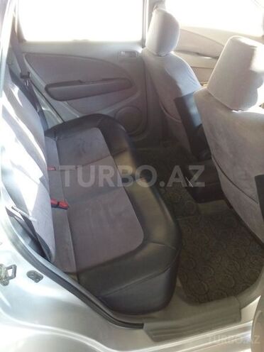 Mitsubishi Airtrek 2002, 300,000 km - 2.0 l - Bakı