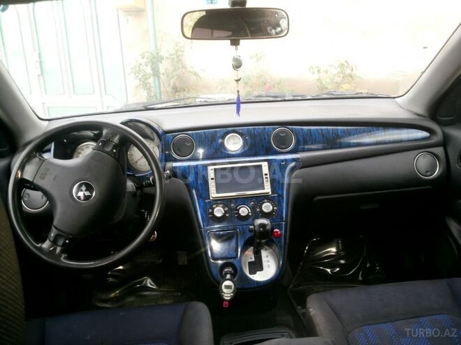 Mitsubishi Airtrek 2003, 4,250,000 km - 2.0 l - Bakı