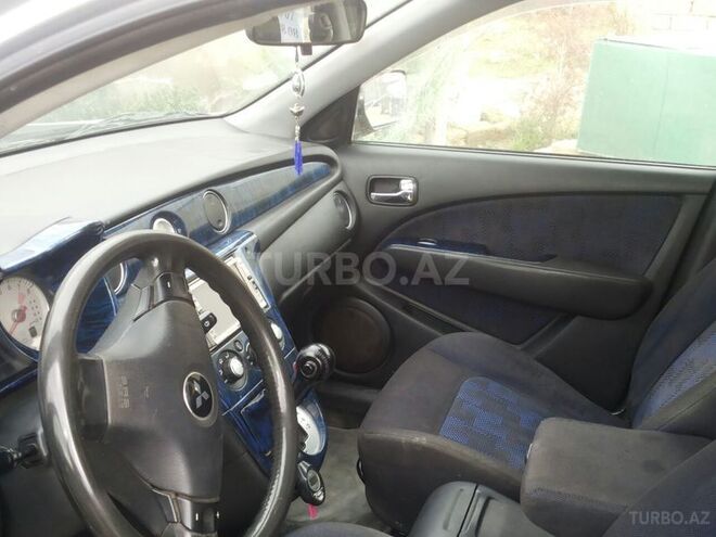 Mitsubishi Airtrek 2003, 4,250,000 km - 2.0 l - Bakı