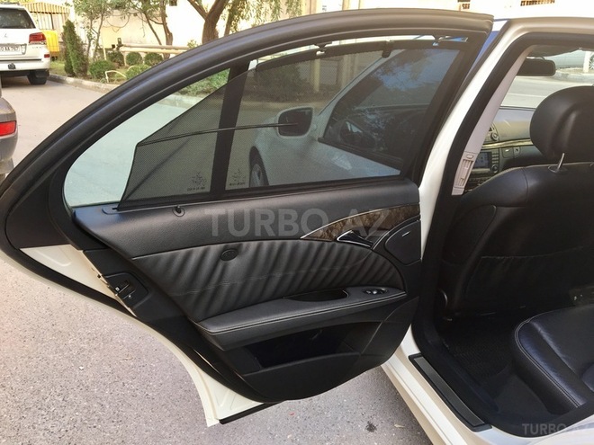 Mercedes E 350 2007, 139,000 km - 3.5 l - Bakı