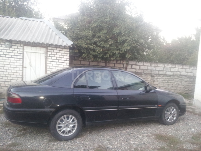 Opel Omega 1995, 299,275 km - 2.0 l - Ağstafa