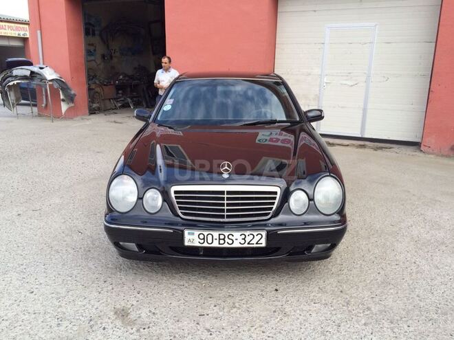 Mercedes E 240 1999, 230,000 km - 2.4 l - Bakı