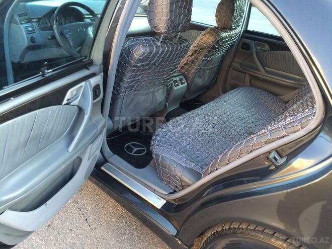 Mercedes E 220 2000, 208,954 km - 2.2 л - Sumqayıt