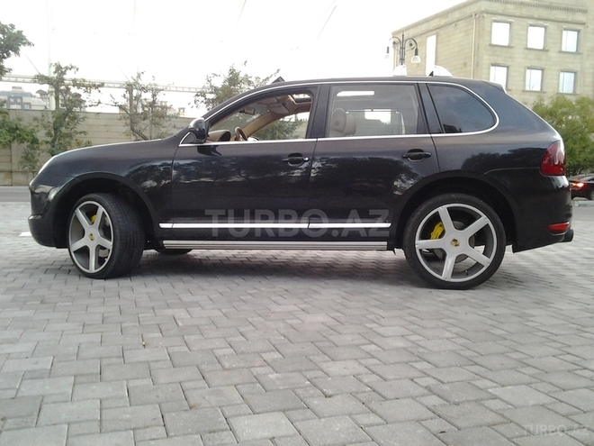 Porsche Cayenne 2006, 140,000 km - 4.5 l - Bakı