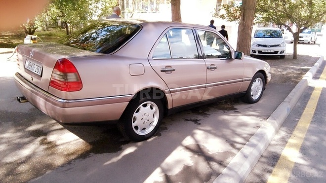 Mercedes C 200 1994, 345,000 km - 2.0 л - Bakı