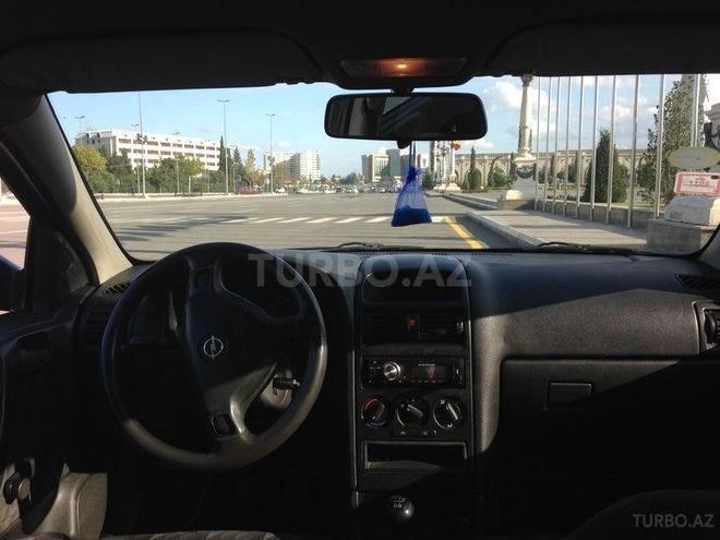 Opel Astra 1998, 310,000 km - 1.6 l - Gəncə